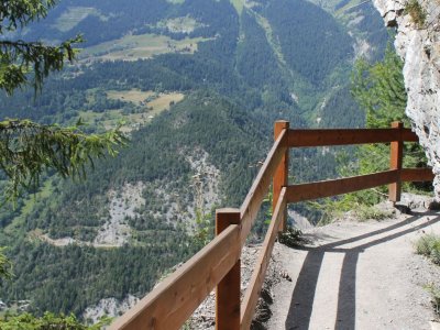 Depuis le sentier, la vue est imprenable
