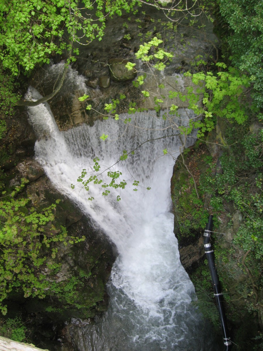 Gorge du Chauderon et Baye de Montreux