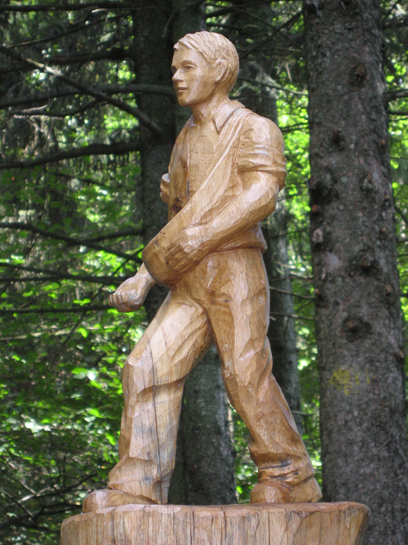 Sentier des Sculptures du Mont Sujet